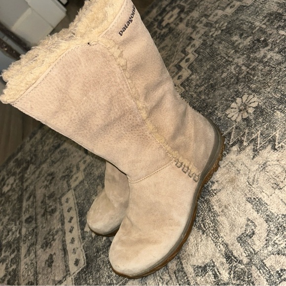 Patagonia Lugano Boots Khaki Suede Waterproof Polartec Primaloft Size 9.5 - Picture 2 of 7